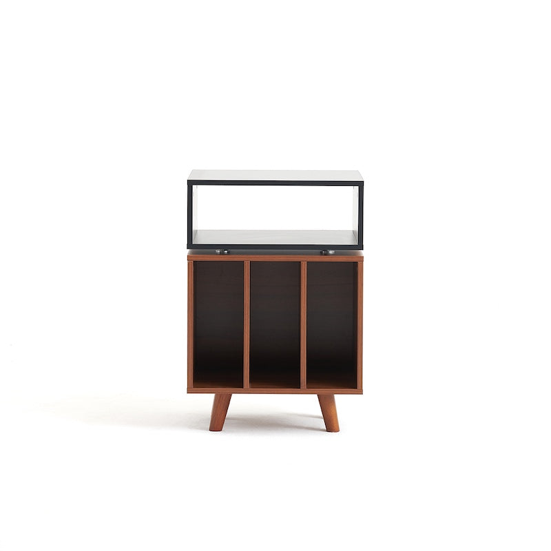 NorStone Stockholm 700 met open compartiment voor versterker of andere hifi-apparatuur.